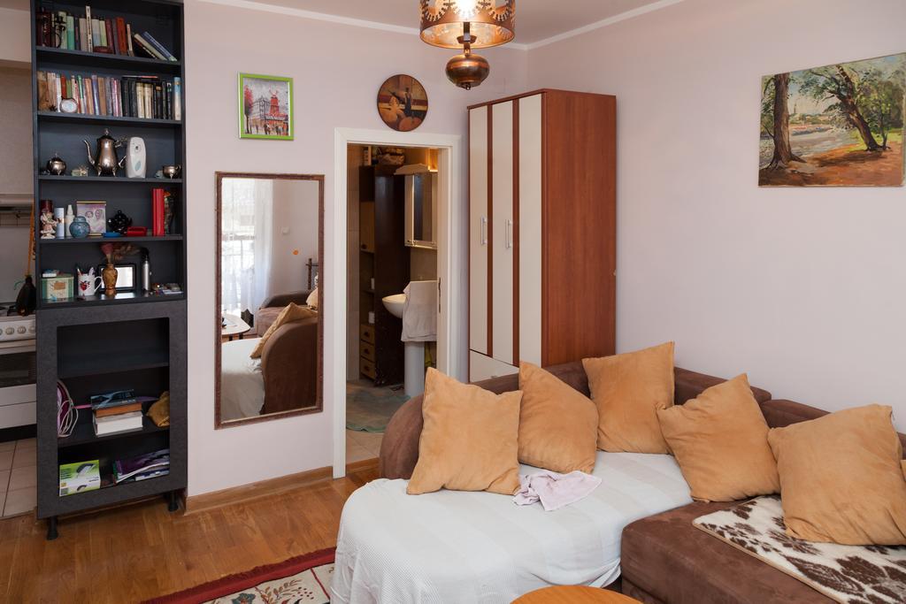 Leon Apartment