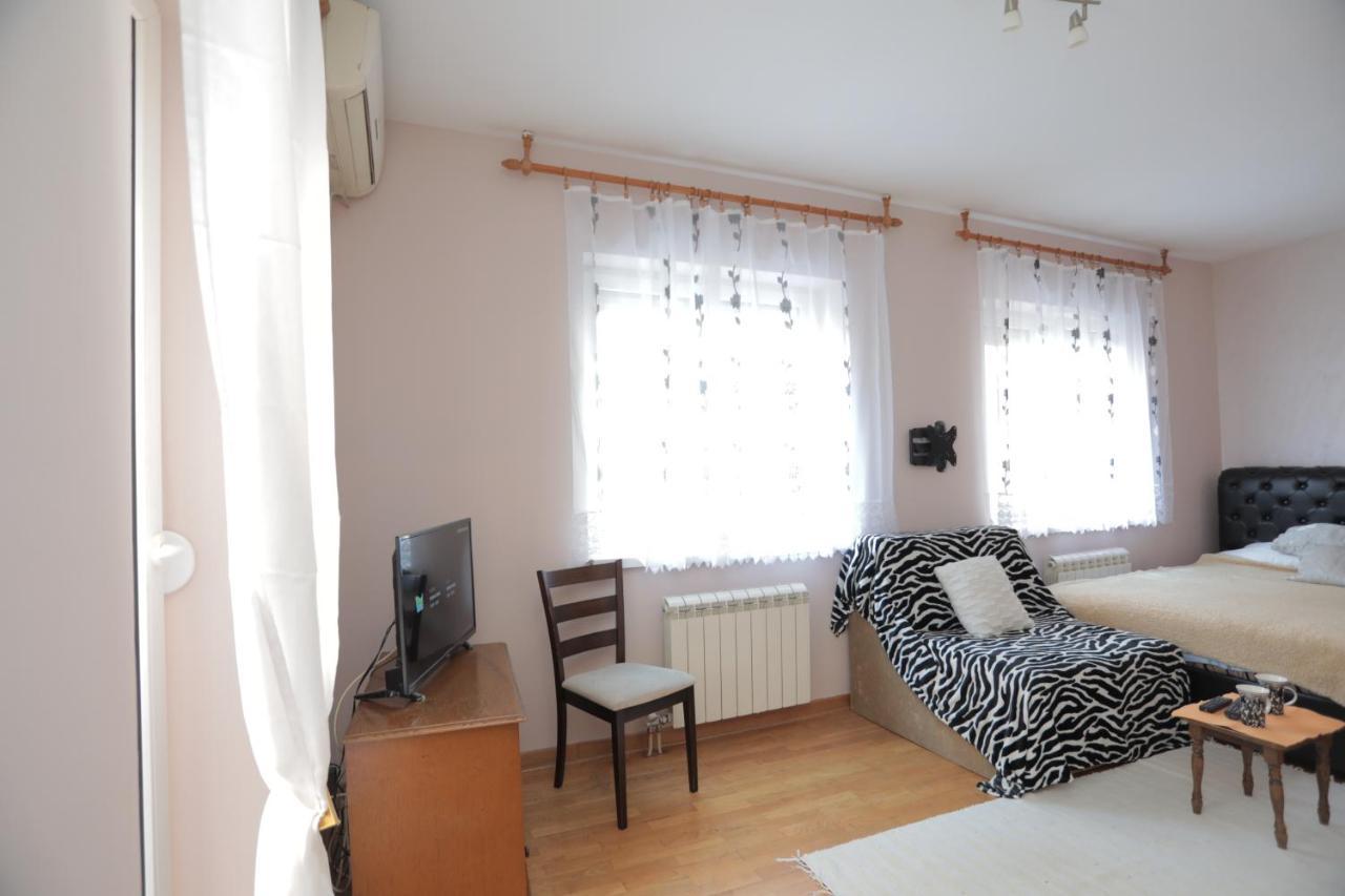 Leon Apartment Belgrade